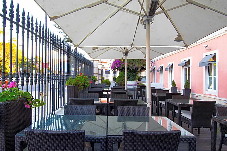 SANA Silver Coast Hotel