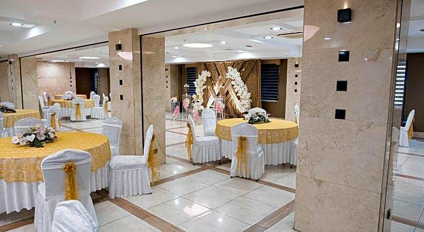 Selcuk Hotel Sems-i Tebrizi