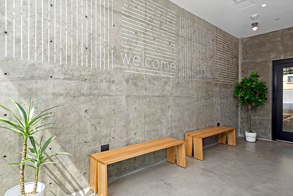 The Metric - Los Angeles Downtown