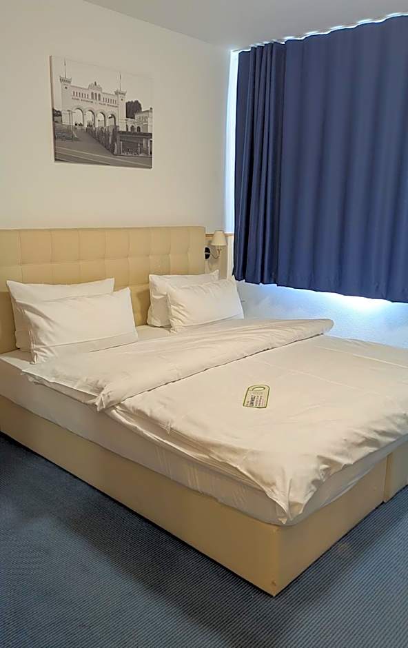Hotel am Bayrischen Platz