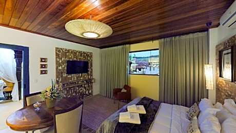 Suite with City View