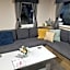 Luxury caravan and Tattershall lakes with private hot tub and WiFi