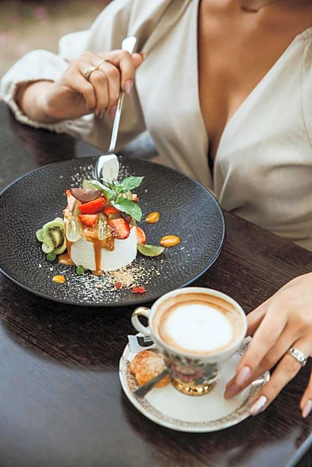 Hotel Dwa Księżyce