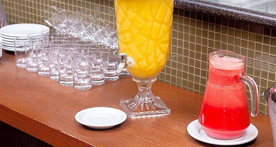 Roochelle Corporate Hotel