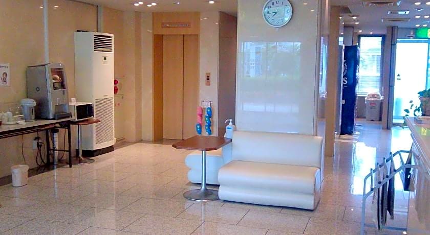 Okaya Central Hotel