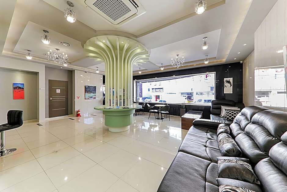 Gallery Hotel BnB