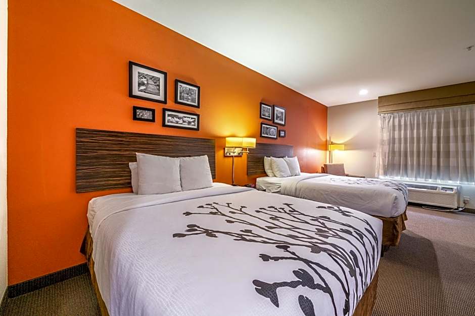 Restwell Inn & Suites I-45 North