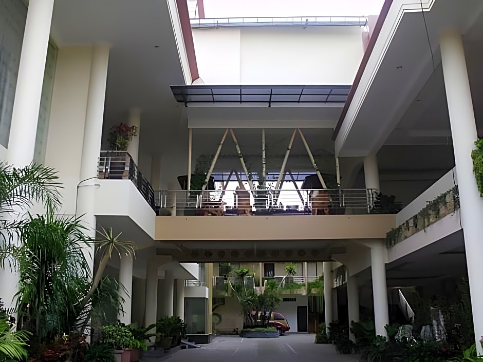 Grand Mansion Hotel Blitar