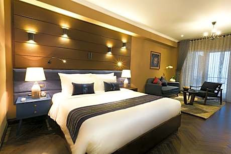 Junior Suite with Balcony