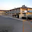 Skyline Inn
