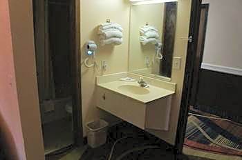 Asteria Inn & Suites - St. Cloud/Waite Park