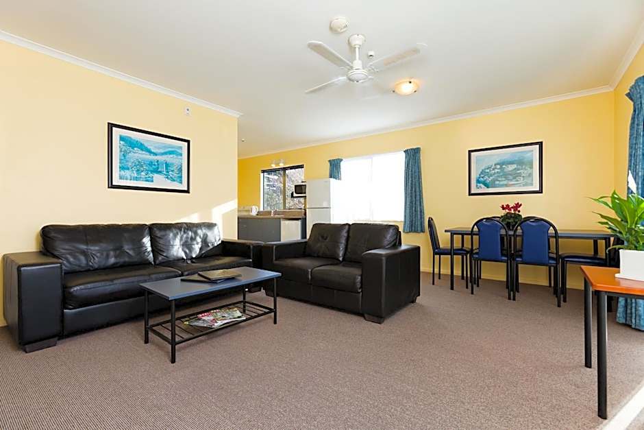 Elliotts Kapiti Coast Motor Lodge