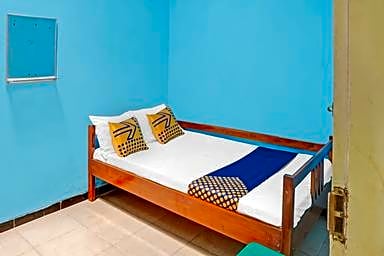 OYO 90729 Sekar Guest House Jember