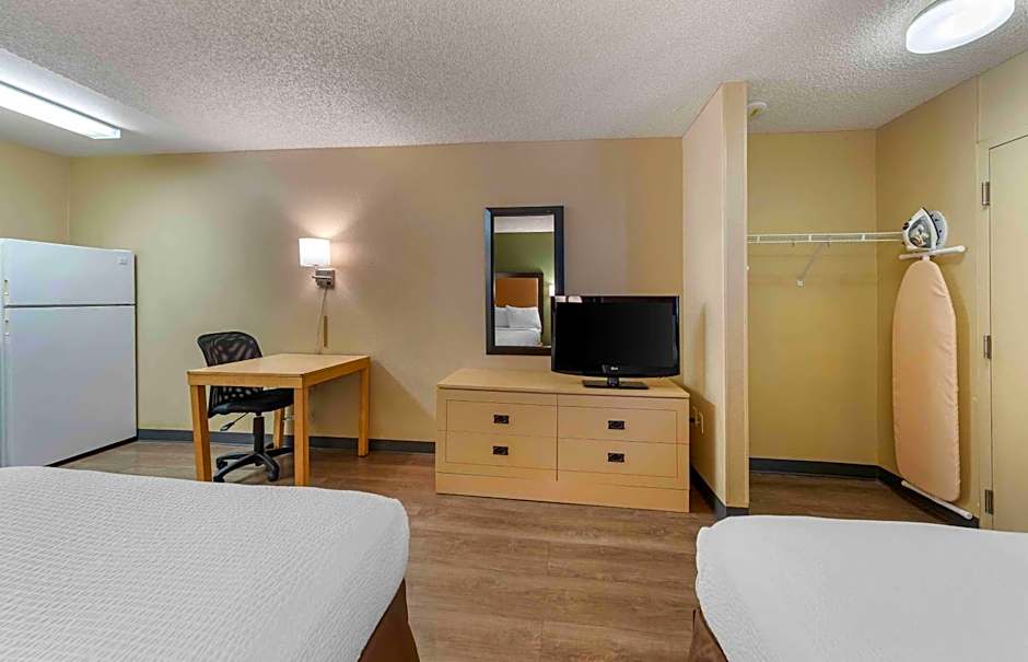 Extended Stay America Suites - Bakersfield - California Avenue