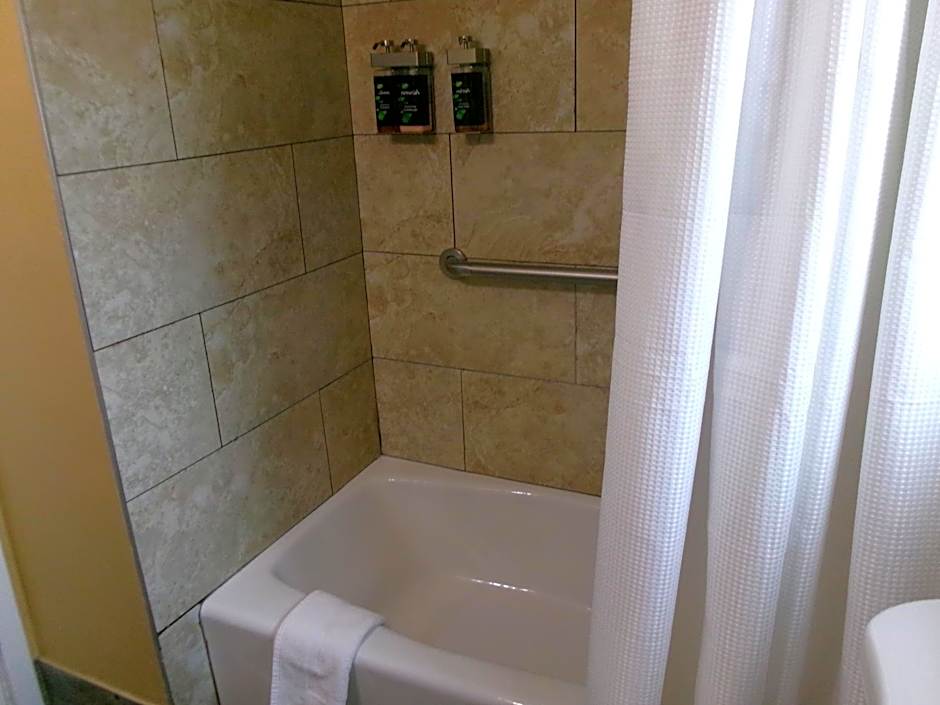 Carmel Wayfarer Inn