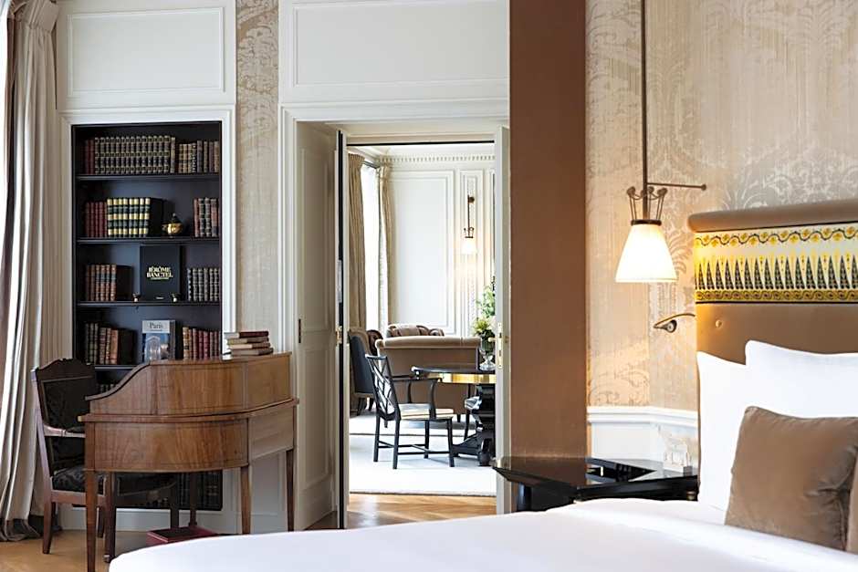La Réserve Paris Hotel & Spa
