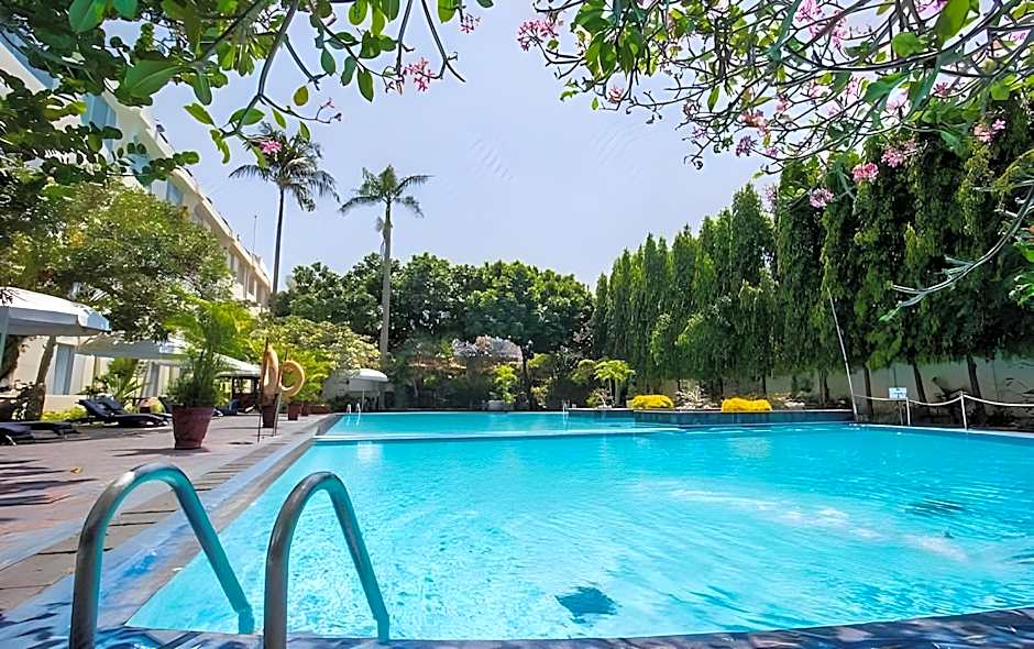 Hotel New Saphir Yogyakarta