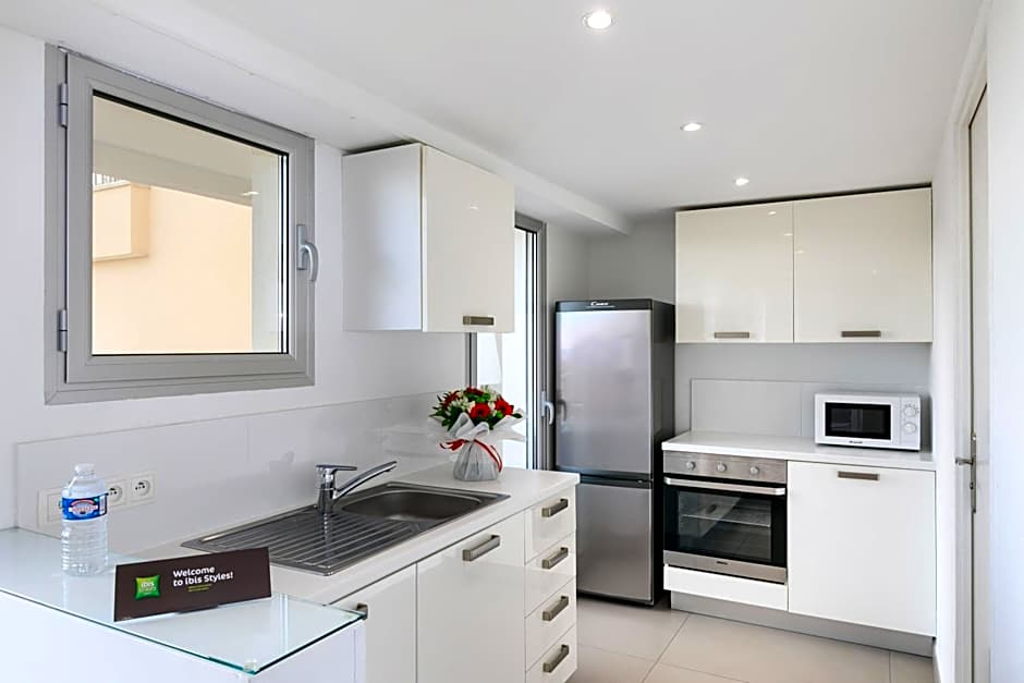 Ibis Styles Menton Centre