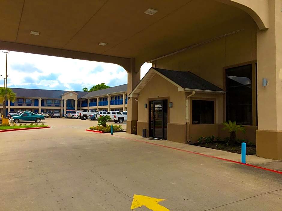 Americas Best Value Inn & Suites Mont Belvieu Houston