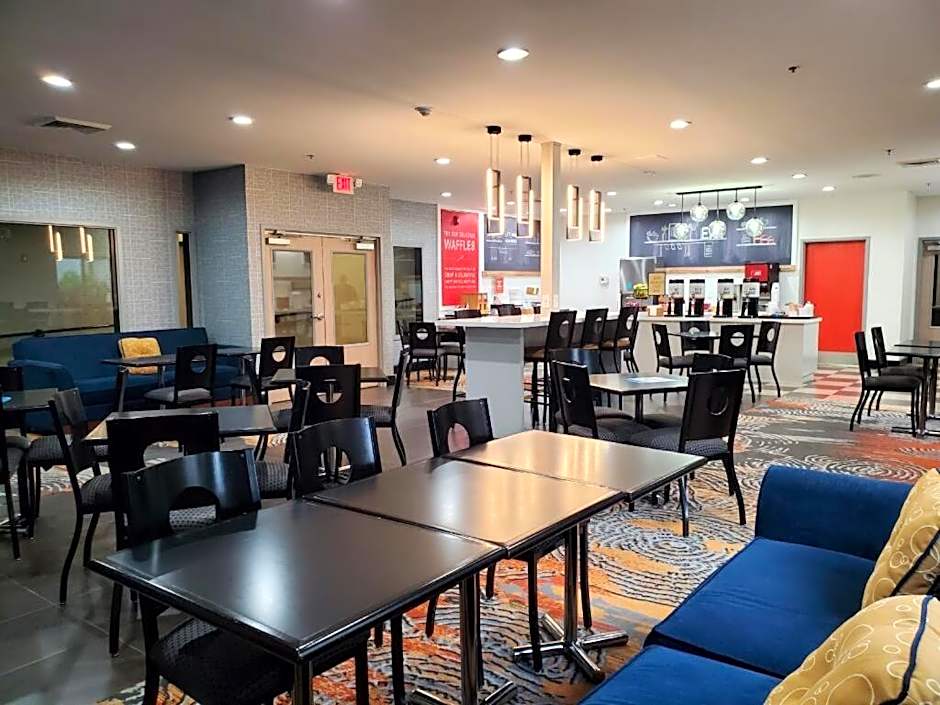 Hampton Inn By Hilton Olathe