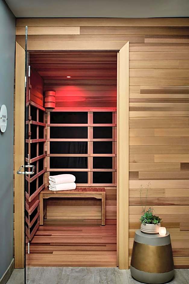 Renaissance Shoals Resort & Spa