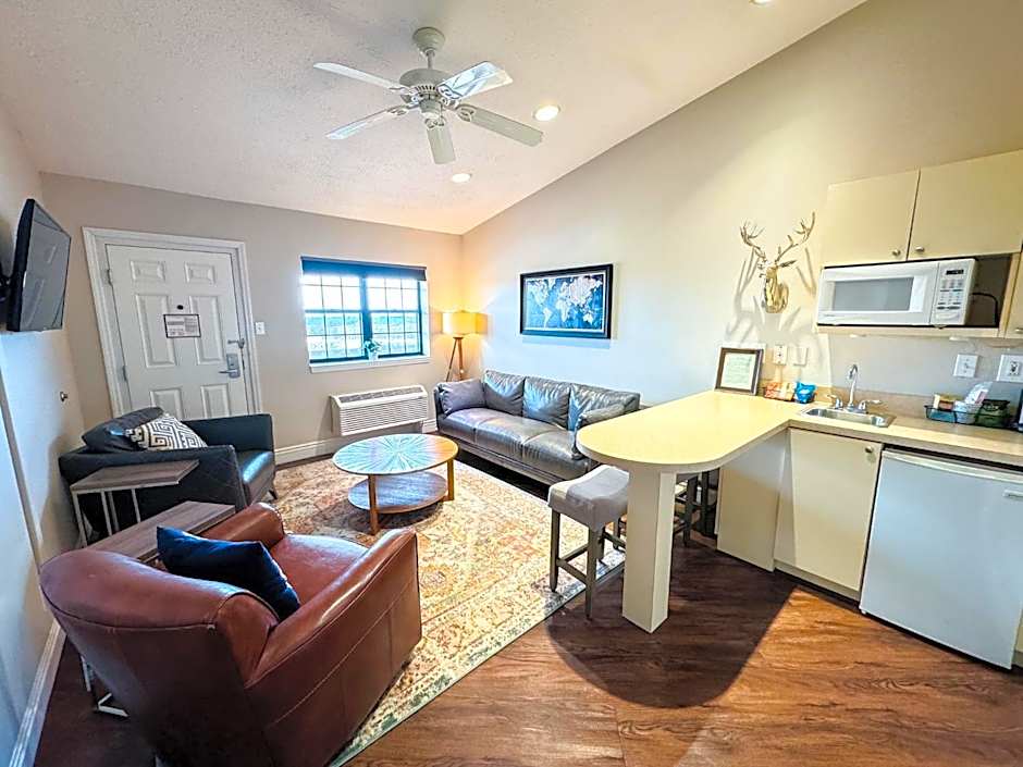 PINEMARK Inn Suites Events
