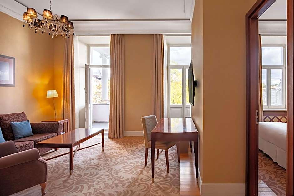 Grand Hotel Vilnius, Curio Collection by Hilton