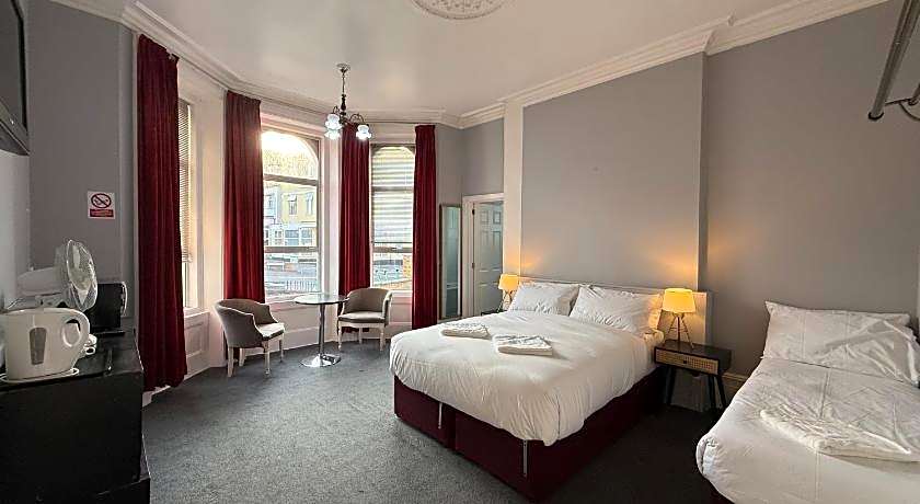 Fairmount Hotel