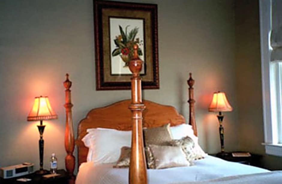The Firehouse Inn