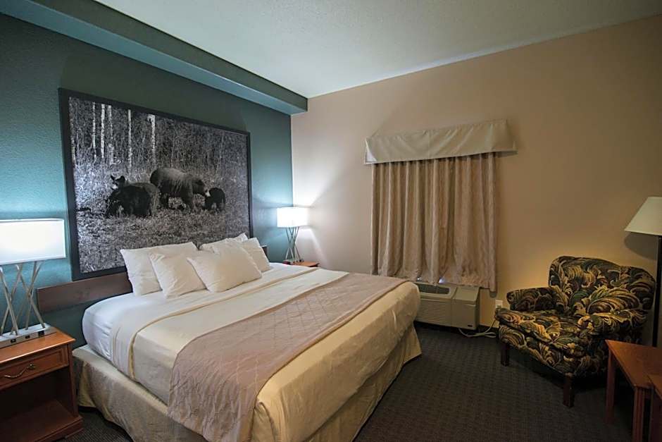 Super 8 by Wyndham Dauphin