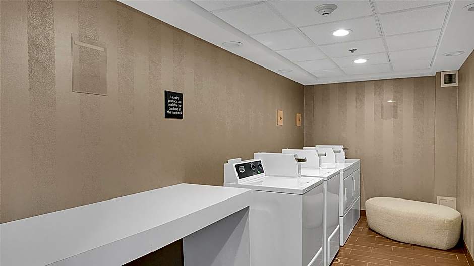 Hampton Inn & Suites By Hilton Toronto Markham