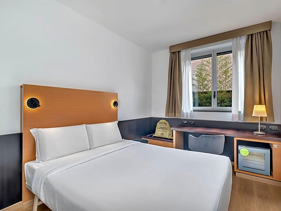 B&B HOTEL Milano Cologno Studios
