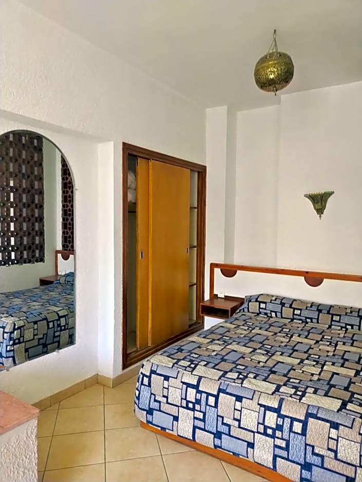Photo 1 of 7 of Quadruple Room