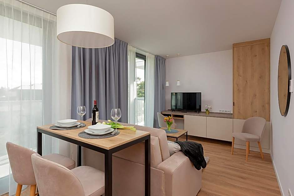 Apartamenty Jantaris II by Noclegi Renters