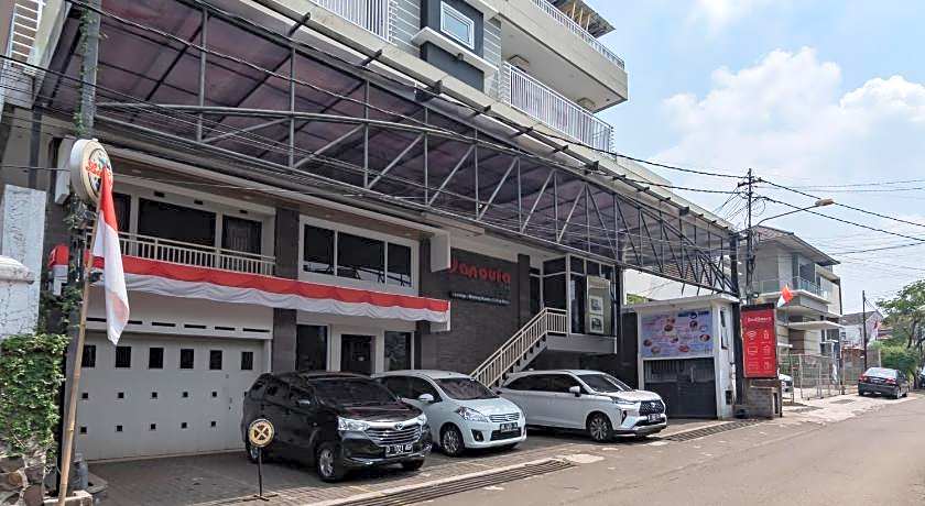 RedDoorz near Gedung Sate 2