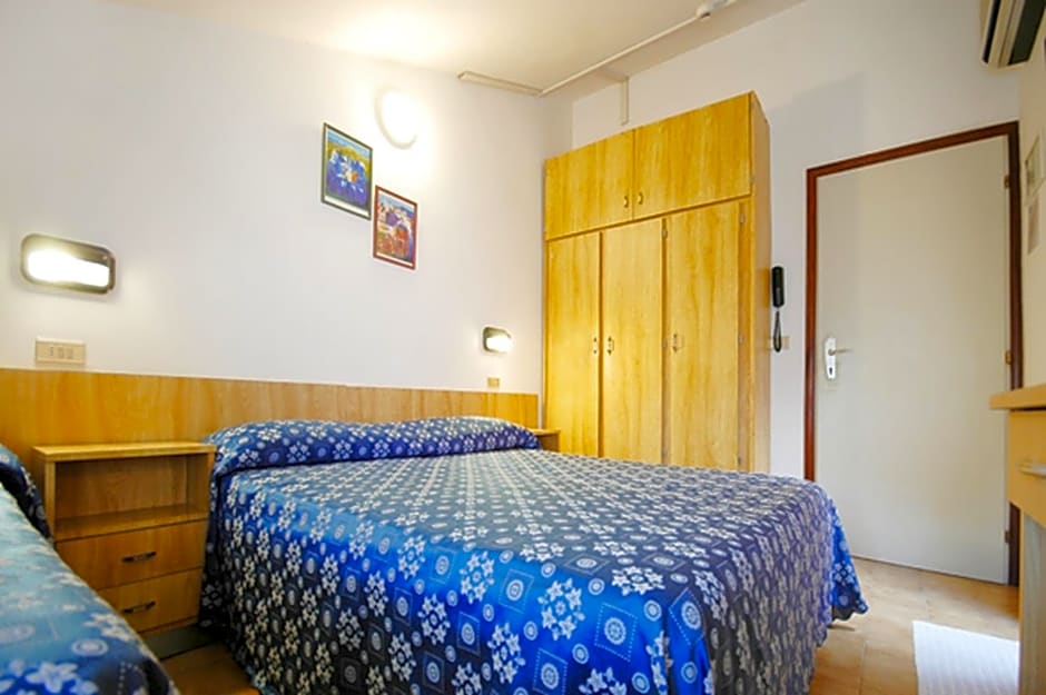 Hotel Marina
