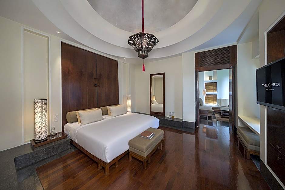 Photo 1 of 1 of Club Suite, Sea View