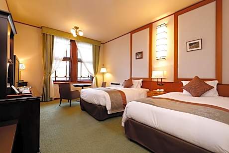 Deluxe Comfort Corner Room - Main Building