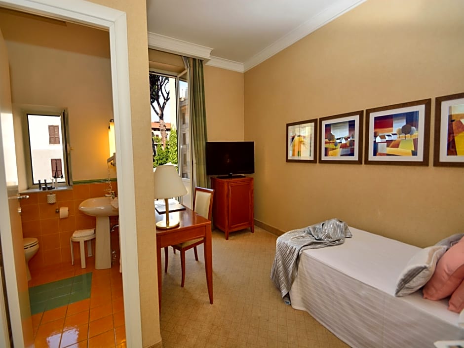 LH Hotel Lloyd Roma