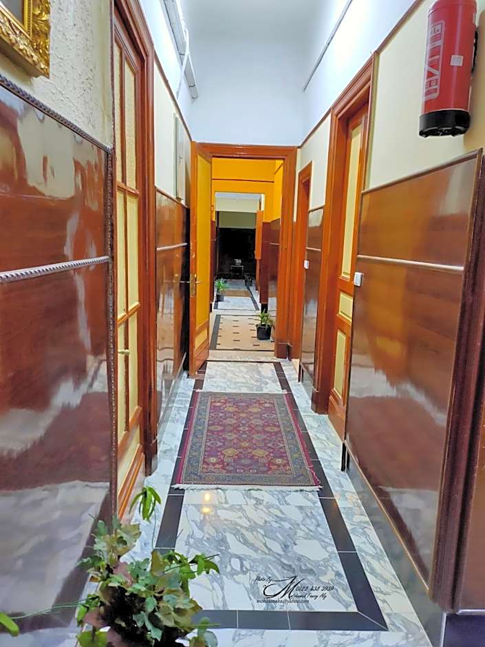 Triomphe Hostel