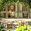 Hotel Altair
