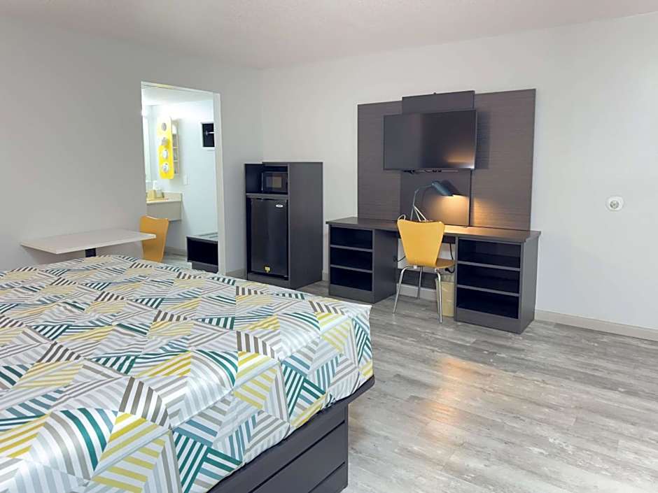 Motel 6-Dyersburg, TN