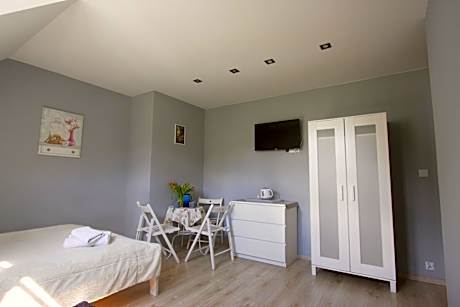 Deluxe Double Room with Shower