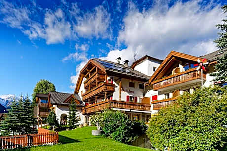 Apartments Residence Montana