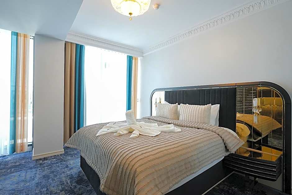 W Regal Boutique Hotel&Spa