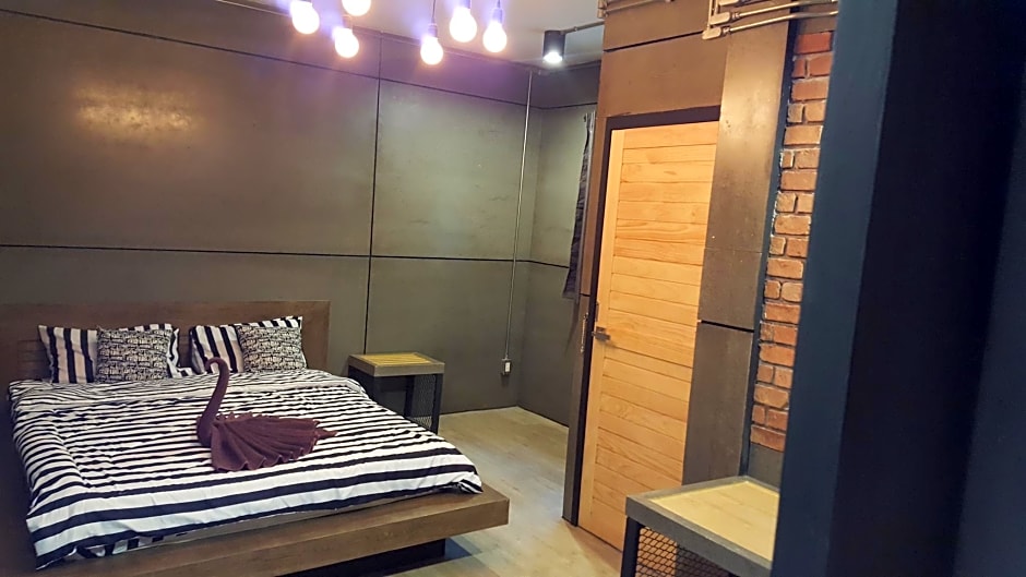 I-talay Loft