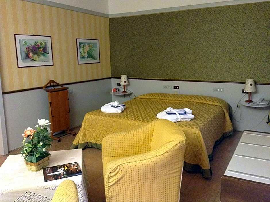 Hotel Maxim
