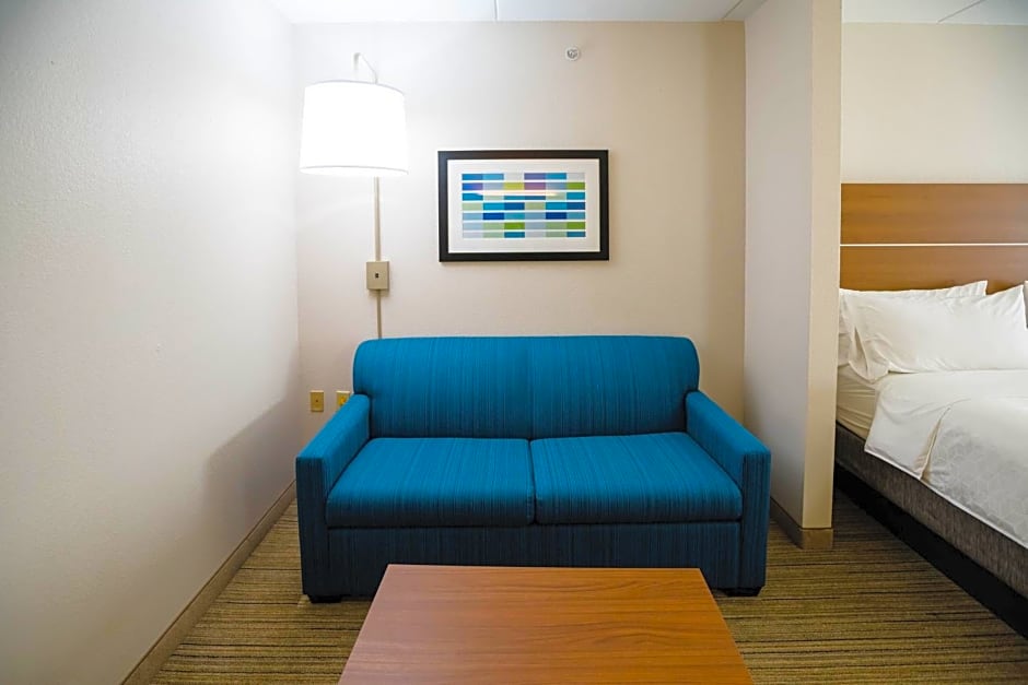Holiday Inn Express & Suites Knoxville - Farragut by IHG
