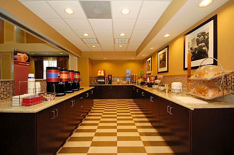 Hampton Inn By Hilton Jackson East