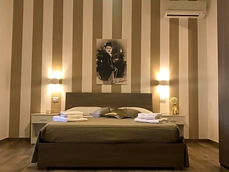 B&B Hollywood - Parcheggio Privato